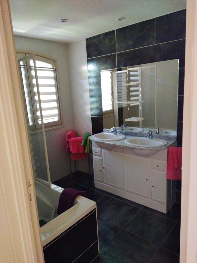 Maison Accueillante A Nant Avec Piscine Partagee Bagian luar foto