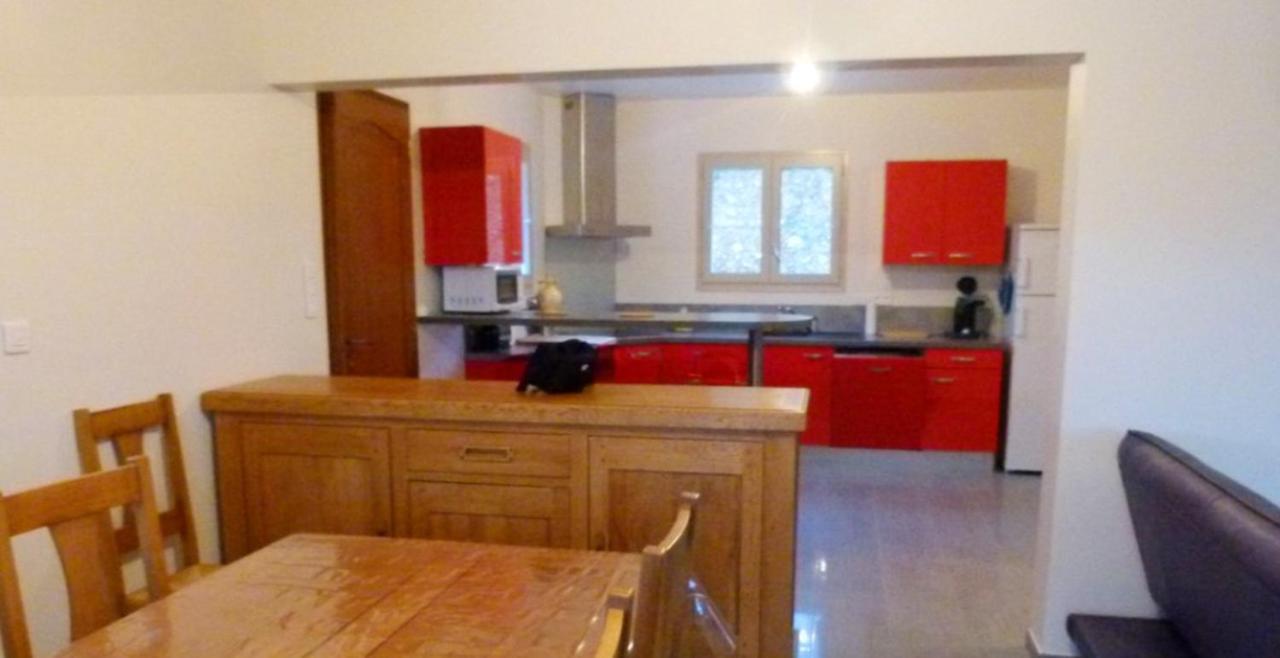 Maison Accueillante A Nant Avec Piscine Partagee Bagian luar foto